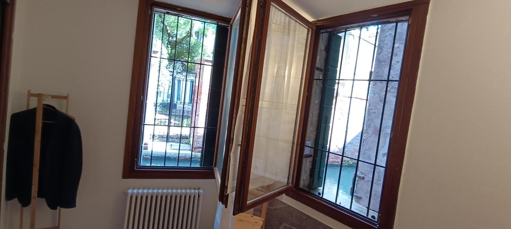 Ca'dei Nonni Canal View Apartamento *